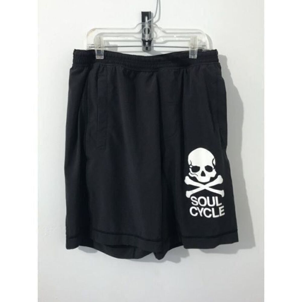 Lululemon men’s shorts size medium….0596